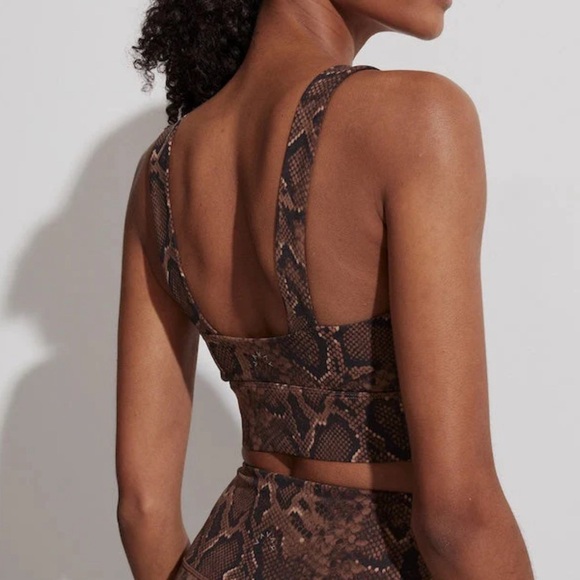 Varley Let’s Go Staunton Sports Bra Brown Rattlesnake Print Size Small - Picture 2 of 9